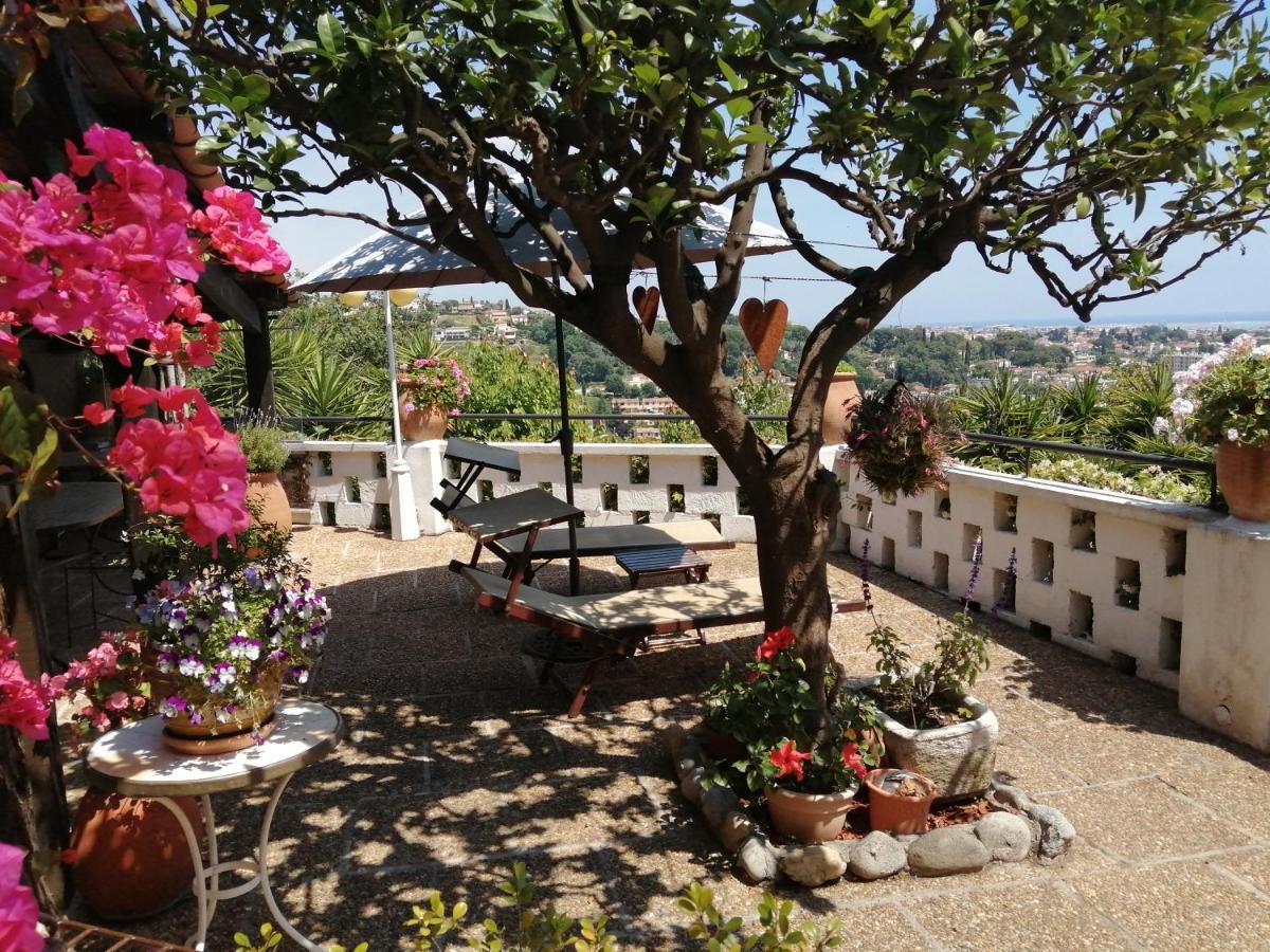 D'hotes Les Terrasses Du Soleil Bed & Breakfast Cagnes-sur-Mer