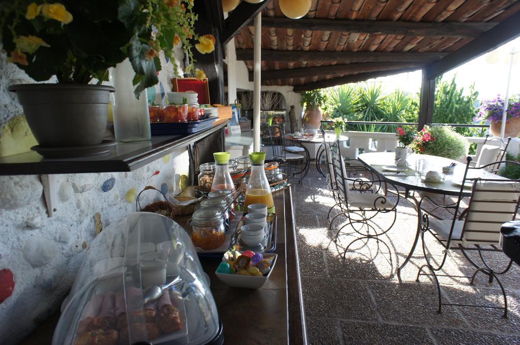 D'hôtes Les Terrasses Du Soleil Alojamento de Acomodação e Pequeno-almoço